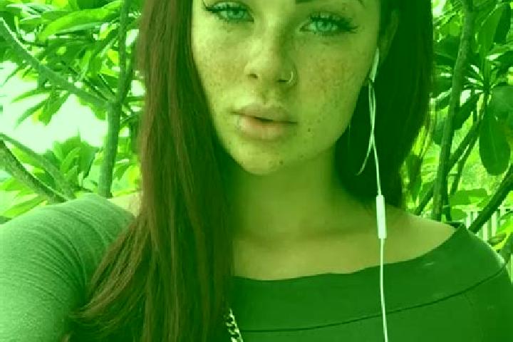 Chloe, 36, a red green-eyed latina companion based in Verd. Offering BDSM, Duos, A-Level, Fetish, Erotic Massage. Available for incall and outcall, day and e...