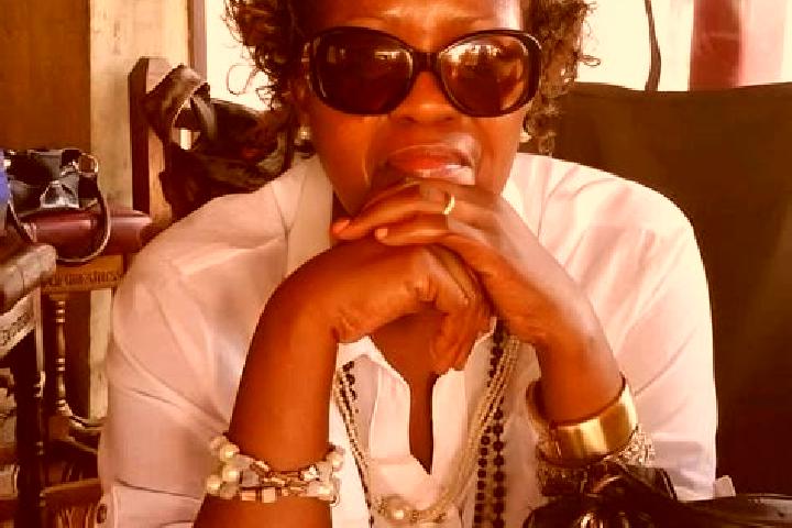 Chloe, 36 — Escort in Awendo, Kenya