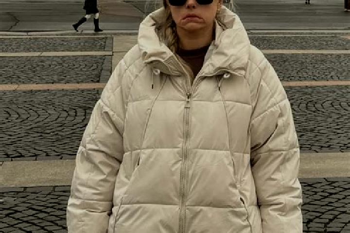Chloe, 36 — Escort in Beloostrov, Russia