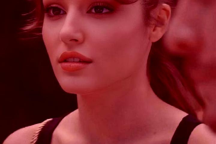 Chloe, 36 — Escort in Ercek, Turkey