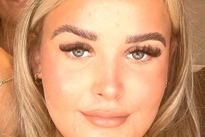 Chloe, 36 — Escort in Hinton, United Kingdom