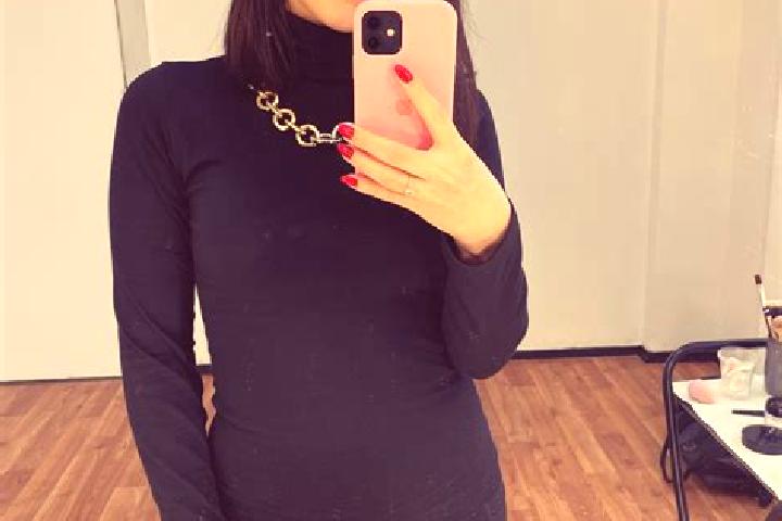 Chloe, 36 — Escort in Polovinka, Russia