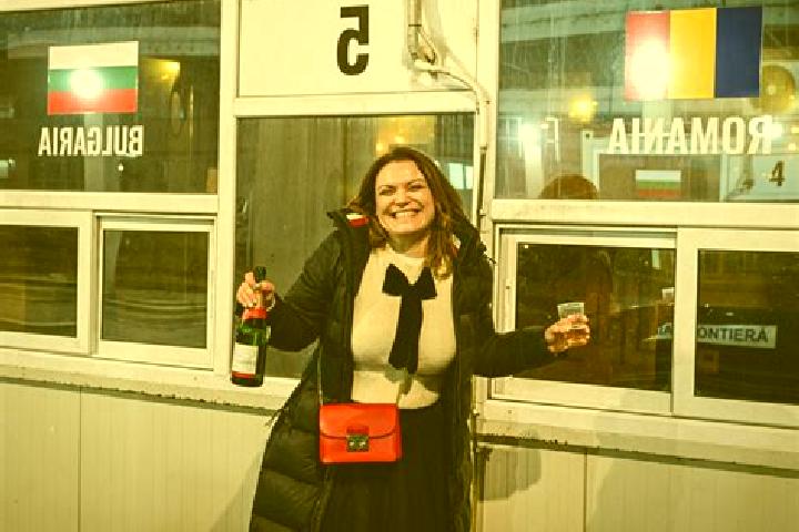 Chloe, 36 — Escort in Rusciori, Romania