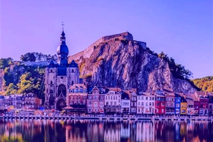 Chloe, 36 — Escort in Saintes, Belgium