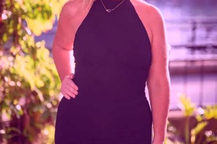 Chloe, 36 — Escort in Willoughby, Australia
