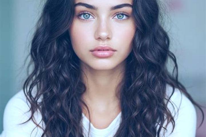 Chloe, 37, a auburn amber-eyed mediterranean companion based in Cabcab. Offering CIM, Duos, 69. Available for incall and outcall, overnight bookings available.