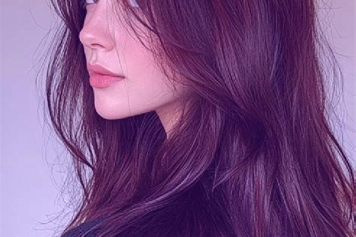 Chloe, 37, a auburn brown-eyed asian companion based in Zaviyeh-e Hasan Khan. Offering Roleplay, Striptease, Party Girl, A-Level, CIM. Available for incall a...