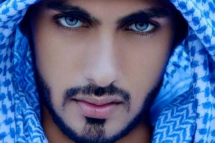 Chloe, 37, a black grey-eyed middle eastern companion based in Toranou. Offering 69, Travel Companion, Deep French Kissing, GFE. Available for incall and out...