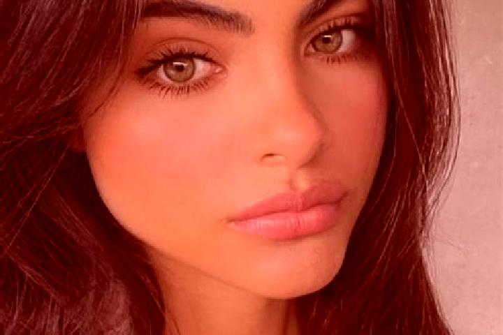 Chloe, 37, a brunette green-eyed caucasian companion based in Nicholls. Offering Erotic Massage, Girlfriend Experience, Prostate Massage, Domination. Availab...