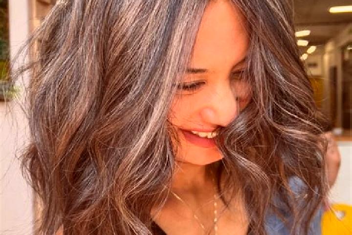 Chloe, 37, a brunette grey-eyed european companion based in Dersca. Offering Couples, Tantra, Overnight, CIM. Available for incall and outcall, overnight boo...
