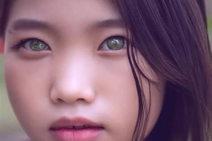 Chloe, 37, a chestnut green-eyed asian companion based in Shahrak. Offering Deep French Kissing, OWO, BDSM. Available for incall and outcall, overnight booki...