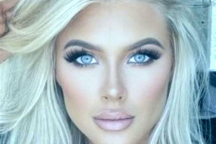 Chloe, 37, a platinum blonde brown-eyed ebony companion based in Lovua do Zambeze. Offering Erotic Massage, A-Level, Overnight. Available for incall and outc...