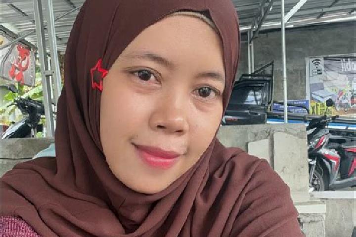 Chloe, 37 — Escort in Karang Kuripan, Indonesia