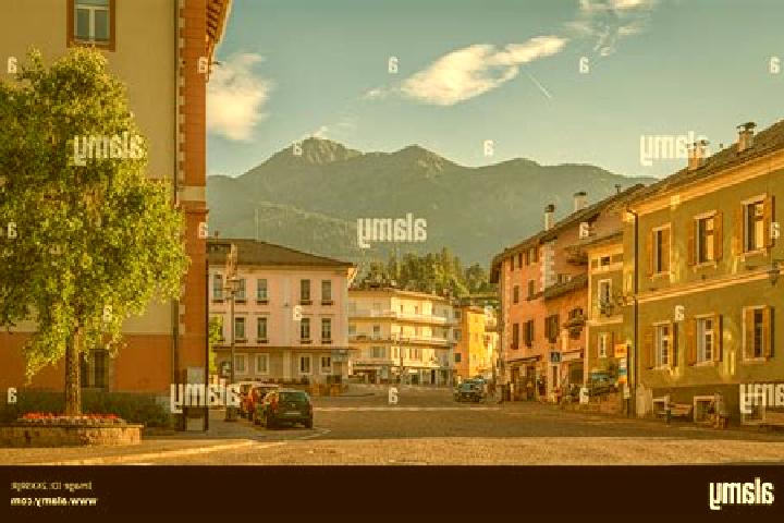 Chloe, 37 — Escort in Masi di Cavalese, Italy
