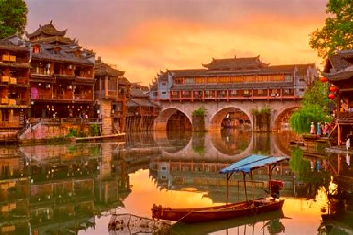 Chloe, 37 — Escort in Quangang, China