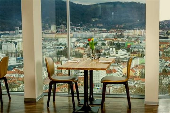 Chloe, 37 — Escort in Schlossberg, Austria