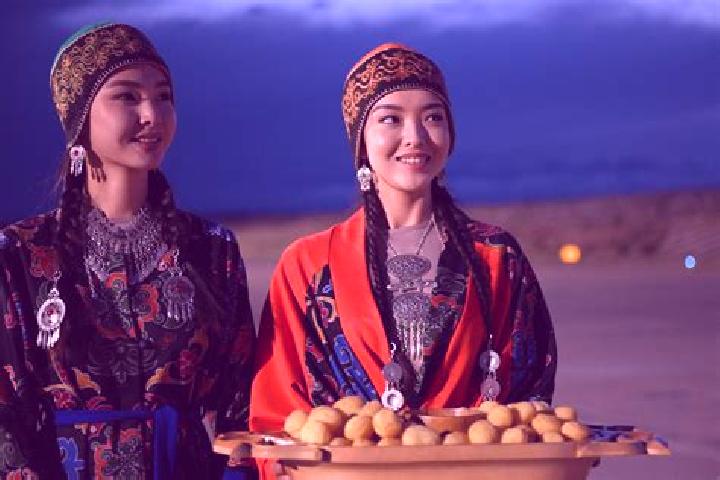Chloe, 37 — Escort in Shohimardon, Uzbekistan