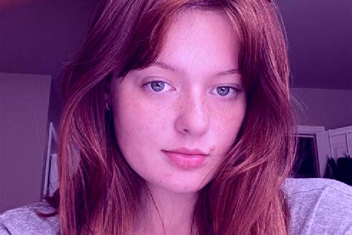 Chloe, 38, a auburn amber-eyed european companion based in Concesti. Offering OWO, A-Level, Overnight. Available for incall and outcall, overnight bookings a...