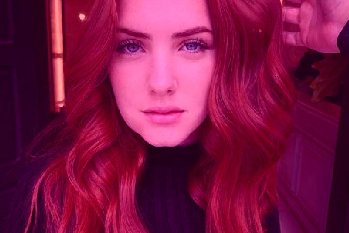 Chloe, 38, a auburn blue-eyed middle eastern companion based in Chabanais. Offering Fetish, Girlfriend Experience, Roleplay, Dinner Date. Available for incal...