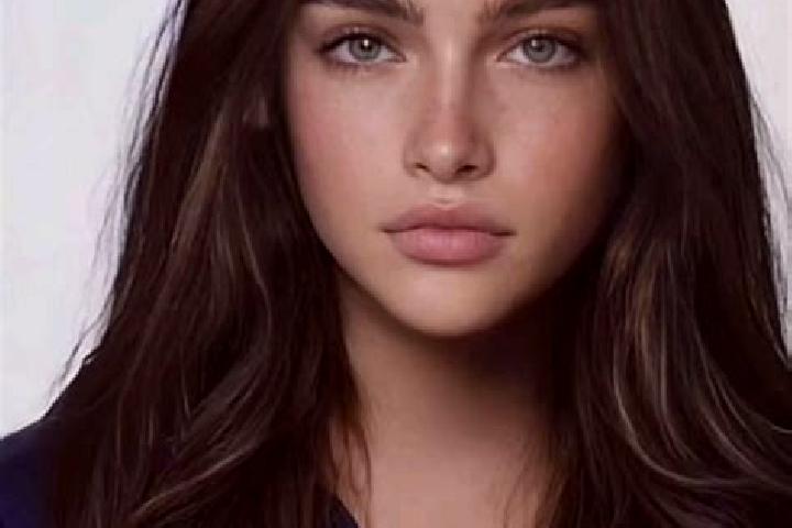 Chloe, 38, a brunette blue-eyed mixed companion based in Rychtal. Offering CIM, Roleplay, BDSM. Available for incall and outcall, day and evening dates.
