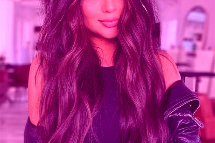 Chloe, 38, a brunette dark-eyed mixed companion based in Houtain-l Eveque. Offering Massage, Couples, Travel Companion, Striptease. Available for incall and ...