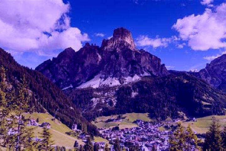 Chloe, 38, a red dark-eyed mixed companion based in Corvara in Badia. Offering BDSM, Erotic Massage, Striptease, Overnight, Girlfriend Experience. Available ...