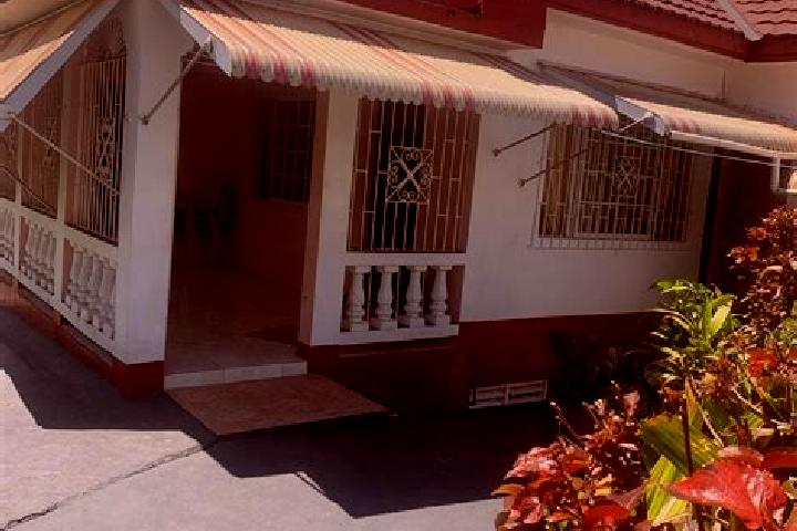 Chloe, 38 — Escort in Bethel Town, Jamaica