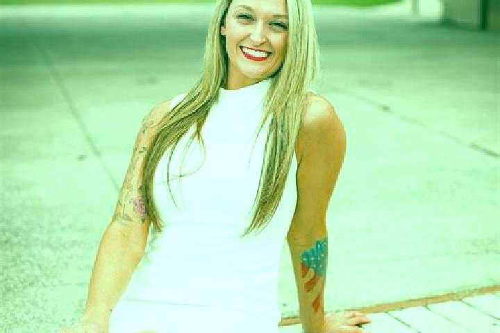 Chloe, 38 — Escort in Schalkham, Austria