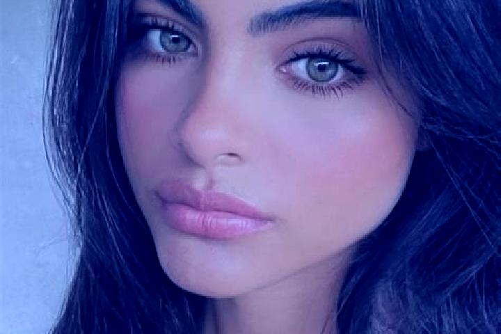Chloe, 39, a black dark-eyed indian companion based in Anarita. Offering Dinner Date, Overnight, Party Girl. Available for incall and outcall, day and evenin...