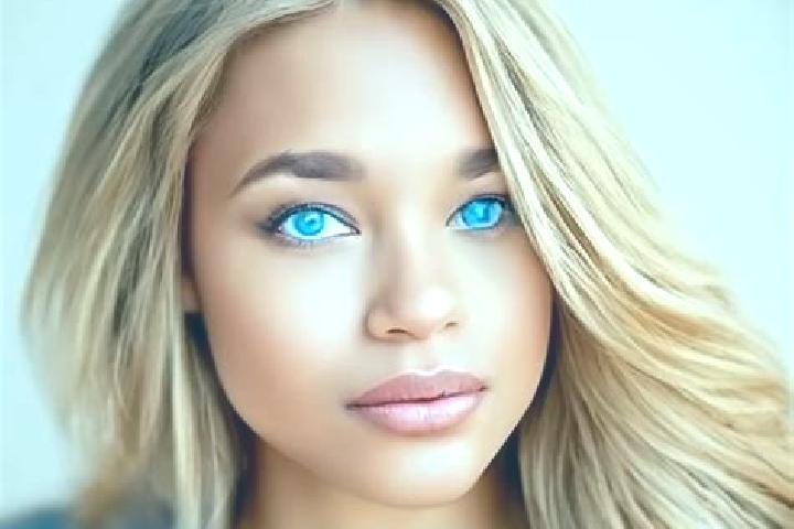 Chloe, 39, a blonde blue-eyed latina companion based in Novyy Sulak. Offering Roleplay, Tantra, Overnight, Erotic Massage. Available for incall and outcall, ...