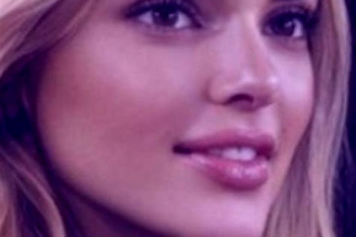 Chloe, 39, a blonde brown-eyed mediterranean companion based in Carceri. Offering Prostate Massage, 69, A-Level, GFE, Domination. Available for incall and ou...