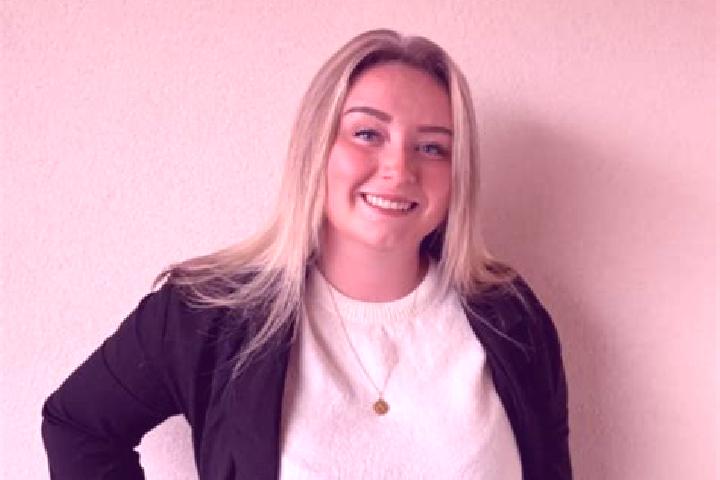 Chloe, 39 — Escort in Chatenois, France