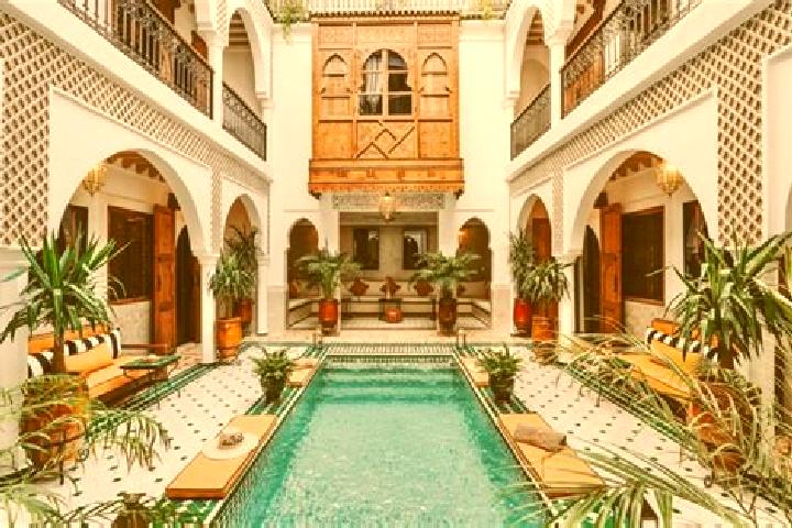 Chloe, 39 — Escort in Riah, Morocco