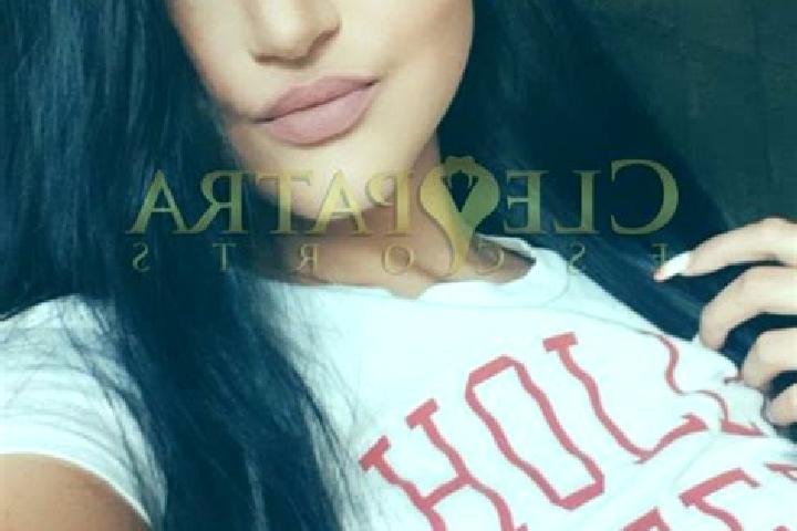 Clara, 20, a black dark-eyed caucasian companion based in Johin. Offering GFE, Tantra, Striptease, Duos, OWO. Available for incall and outcall, day and eveni...