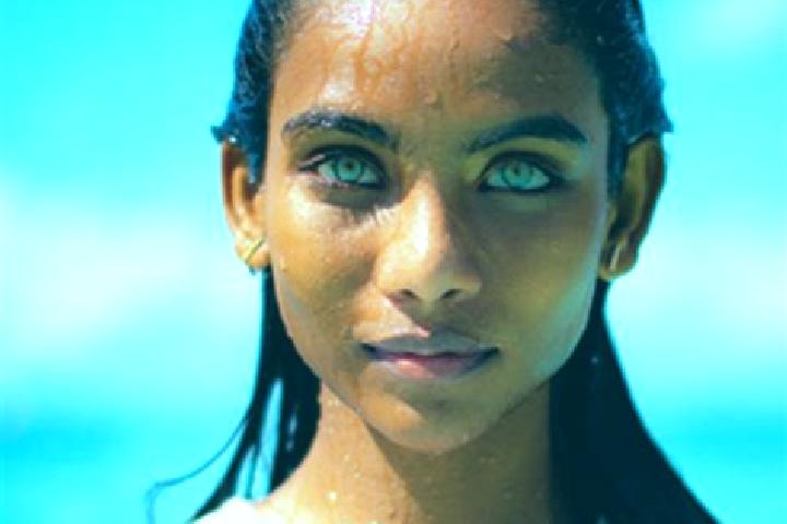 Clara, 21, a black blue-eyed indian companion based in Bordany. Offering Girlfriend Experience, CIM, GFE. Available for incall and outcall, day and evening d...