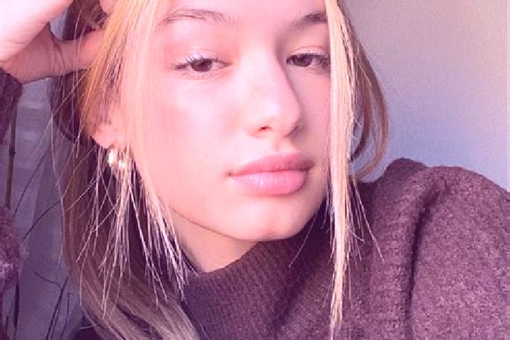 Clara, 21, a blonde brown-eyed indian companion based in De Noord. Offering Duos, Overnight, Massage, CIM. Available for incall and outcall, day and evening ...