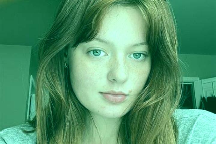 Clara, 21, a red grey-eyed indian companion based in Eyragues. Offering Girlfriend Experience, Travel Companion, Massage, Dinner Date. Available for incall a...