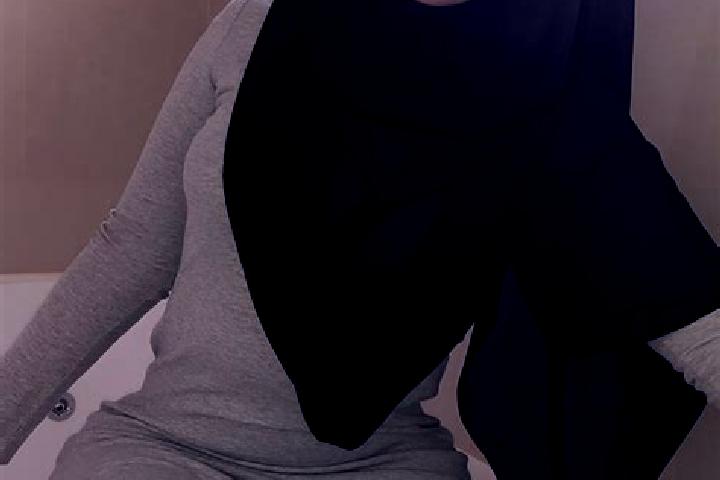 Clara, 21 — Escort in Huth, Yemen