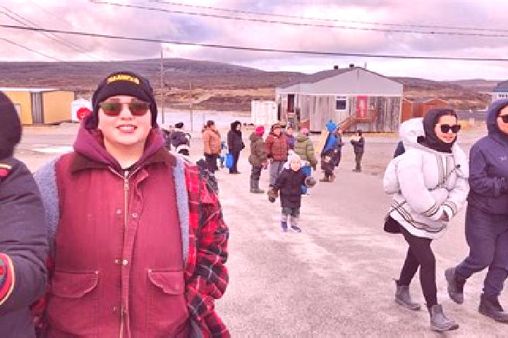 Clara, 21 — Escort in Inukjuak, Canada