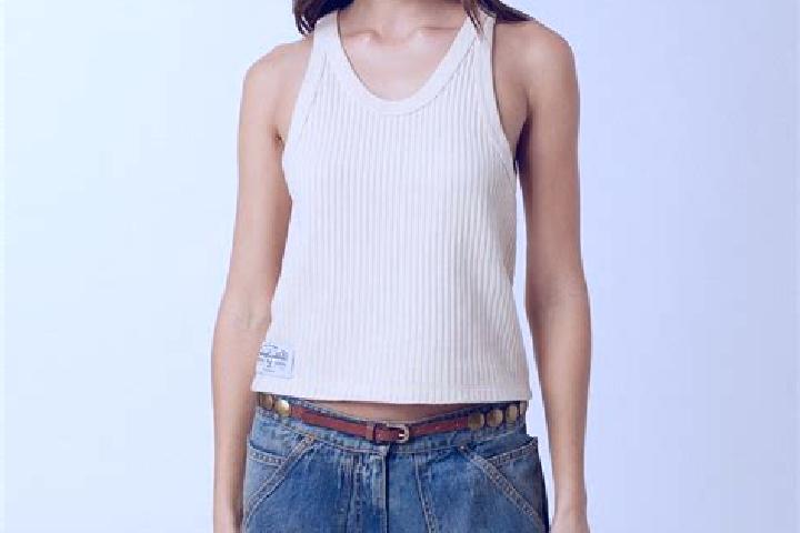 Clara, 21 — Escort in Mangas, Mexico