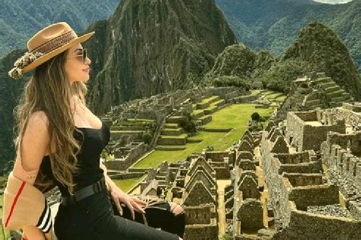 Clara, 21 — Escort in Monte Chiquito, Mexico