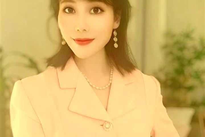 Clara, 21 — Escort in Shilong, China