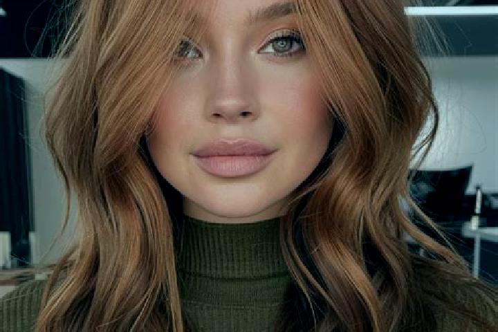 Clara, 22, a auburn grey-eyed mediterranean companion based in Blessegue. Offering Party Girl, Duos. Available for incall and outcall, day and evening dates.
