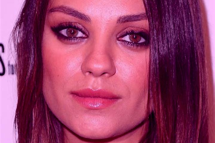 Clara, 22, a brunette hazel-eyed indian companion based in Bouafle. Offering Domination, Couples. Available for incall and outcall, day and evening dates.