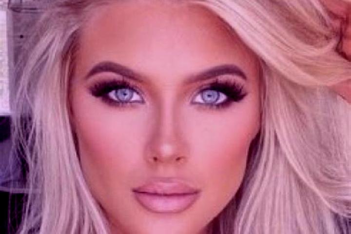 Clara, 22, a platinum blonde blue-eyed middle eastern companion based in Lucknow. Offering Overnight, Striptease, Couples, BDSM, A-Level. Available for incal...