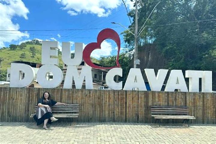 Clara, 22 — Escort in Dom Cavati, Brazil
