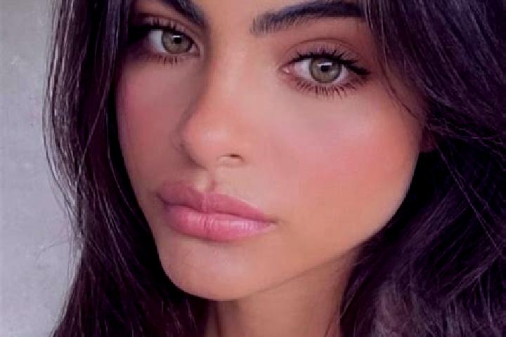 Clara, 23, a black dark-eyed european companion based in Vlasenica. Offering Duos, 69, OWO. Available for incall and outcall, overnight bookings available.