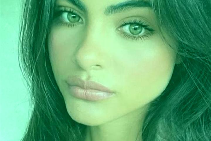 Clara, 23, a black hazel-eyed caucasian companion based in Santa Maria Lachixio. Offering OWO, Prostate Massage, Fetish, Duos, Striptease. Available for inca...
