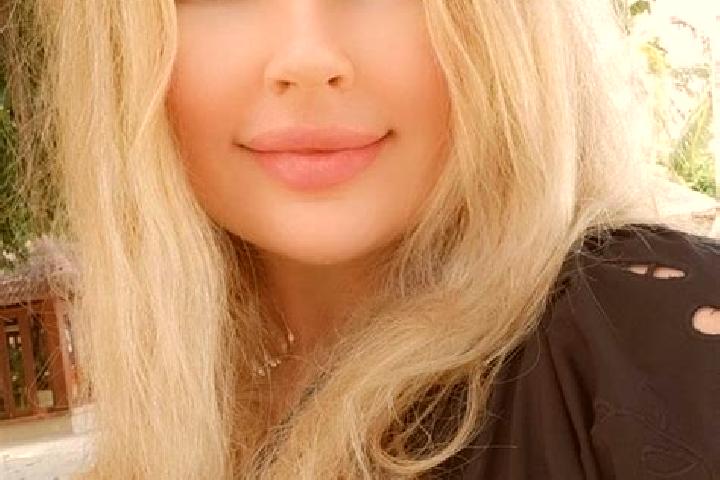 Clara, 23, a blonde dark-eyed caribbean companion based in Detukeli. Offering Tantra, CIM, BDSM, GFE. Available for incall and outcall, day and evening dates.