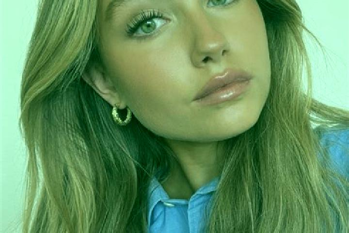 Clara, 23, a dark blonde green-eyed caribbean companion based in Lettelingen. Offering A-Level, 69, GFE, Deep French Kissing. Available for incall and outcal...